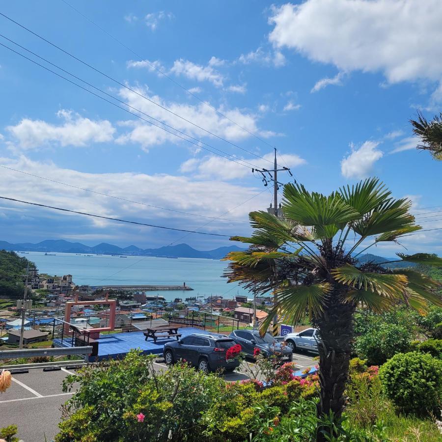 Soulmate Pension Namhae Exterior foto
